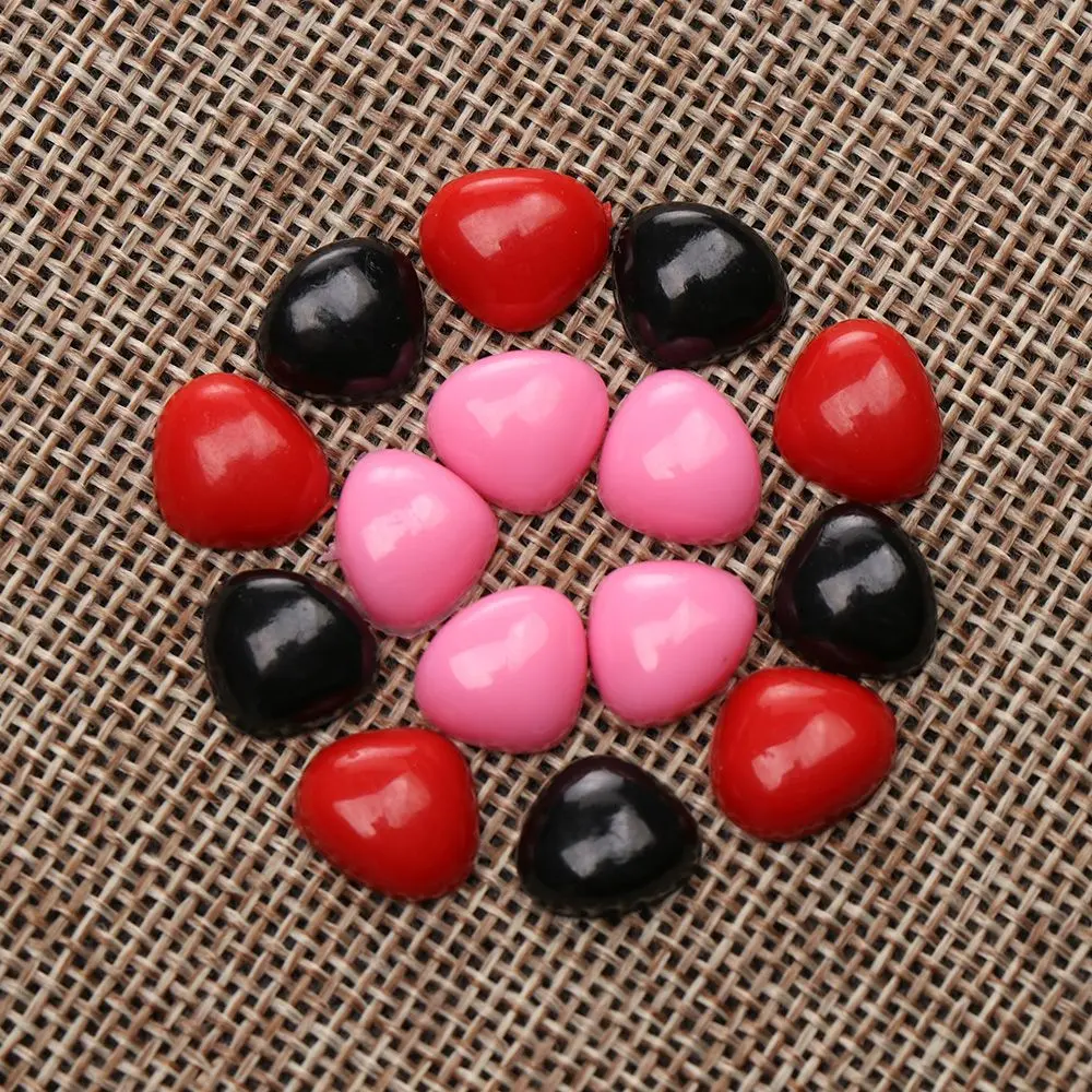 100Pcs Plastic Triangle Nose For Dolls Plush Animals Bear Buttons Safety Nose Parts For DIY Handmade Toys Craft Doll Accessories
