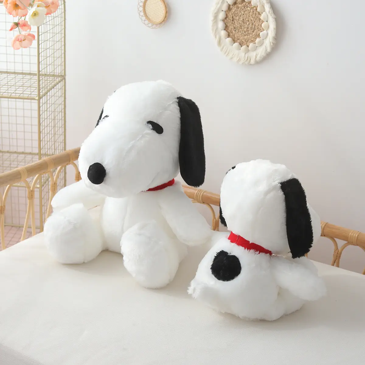 Kawaii Big Size Snoopy Plush Toy White Dog Soft Pillow Stuffed Doll Cartoon Animal Birthday Gifts For Girlfriends Kids Decorate