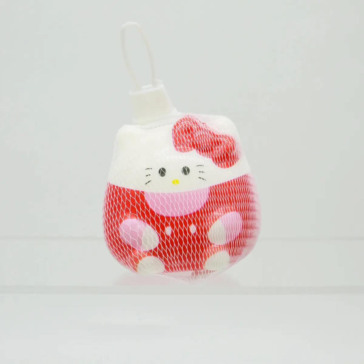 Squeeze Toys Stress Relief Anime Soft Figures Sanrio Characters Shinchan Spong-Bobs Square-Pants Squishy Kuromi Hello Kitty