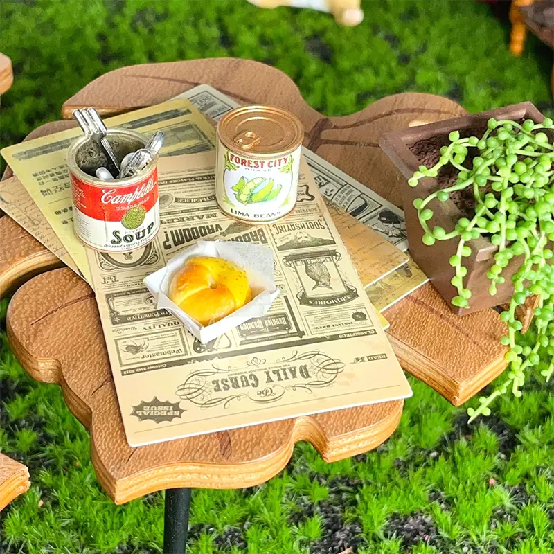 5Pcs Dollhouse Miniature Kraft Paper Newspaper Magazines Mini Retro Newspapers And Periodicals Books Model Home Decor Toy Random