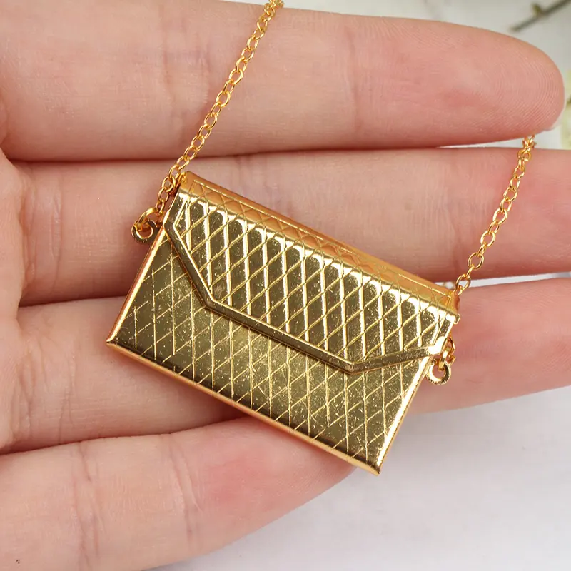 1 Pc Metal Chain Pack Doll Bag Miniature Shopping Handbag For Clothes Dolls Accessories