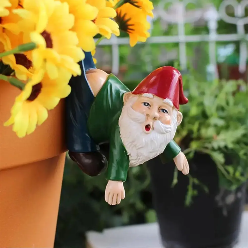 Hanging Gnome Statue with Pants Hanging Branches White Beard Dwarf Sculpture Mini Gnome Hanging Decor for Yard Porch Decoration