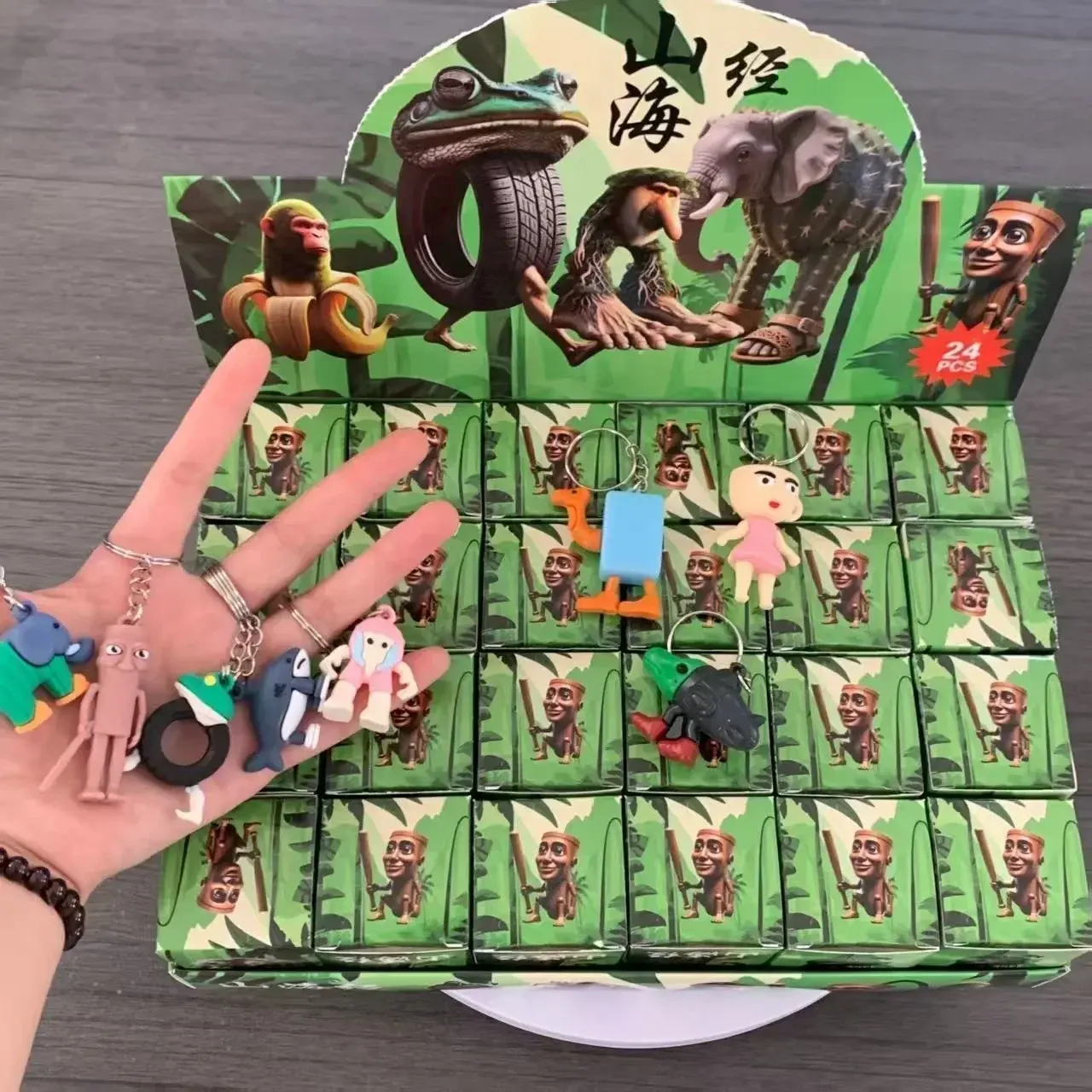 *a24PCS Italian Brainrot Blind Box Toy Tungtungtung Sahur Tralarero Tralala Bombardinocrocodilo Figures Key Chain Birthday Gift