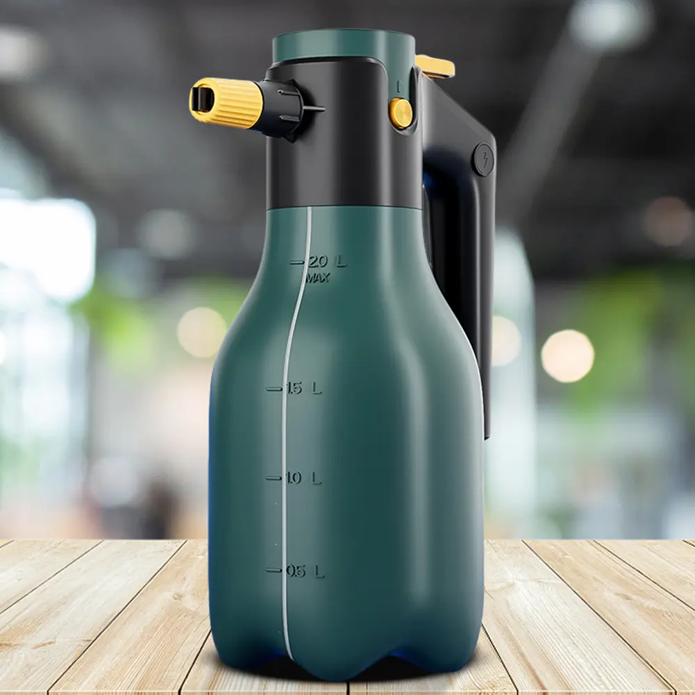 2L Electric Car Wash Spray Bottle Large Capacity Car Clean Washer Sprayer Handheld Electric Foam Sprayer for Car Window Cleaning
