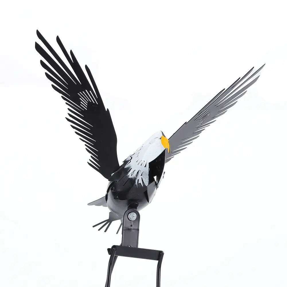 Wing Flapping Eagle Pinwheel Iron Metal Eagle Wind Spinners Lawn Ornaments Crafts Garden Art Decor for Outdoor Lawn Courtyard