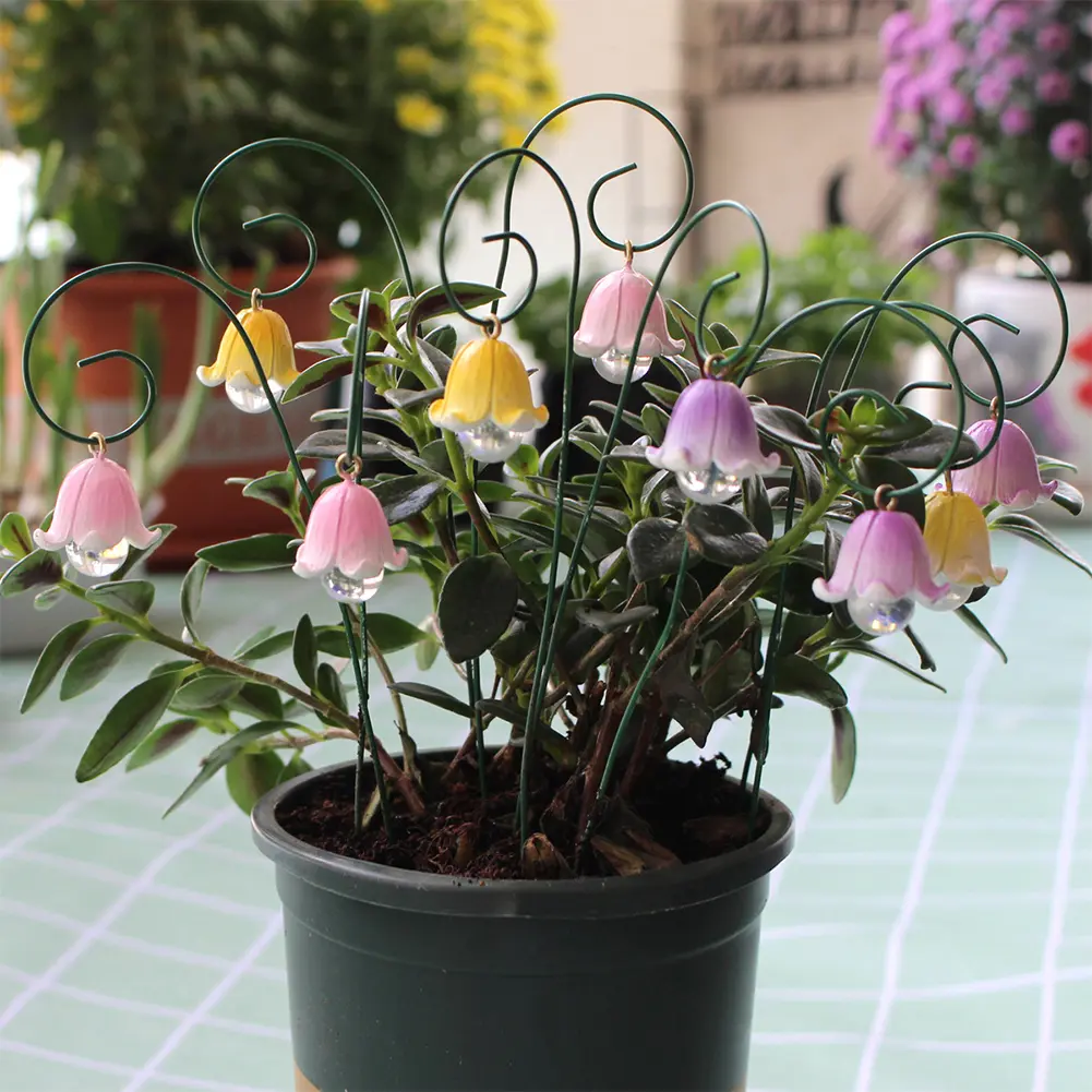 Flower Pick Stand Artificial Flowers Garden Decor No Fade Resin Plant Porch Decor for Home Kitchen Bedroom Festival Wedding