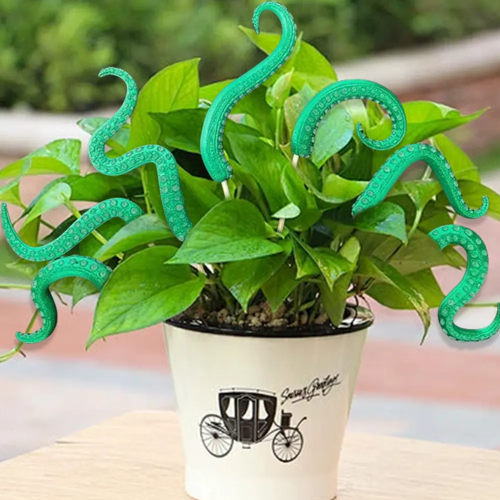 7Pcs Octopus Decorative Garden Stakes Glow in The Dark Octopus Tentacle Flower Pot Decoration Funny Halloween Plant Ornaments
