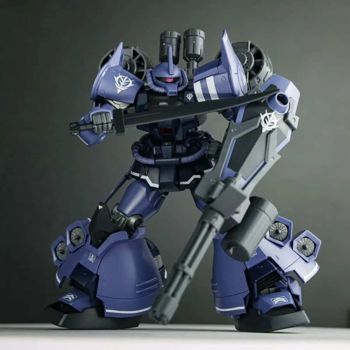 STAR HG 1/144 MS-07B-3 Gouf Custom B3 Assembly Model Kit With Fly Bag Blue Color Action Figure Plastic Model robot toys