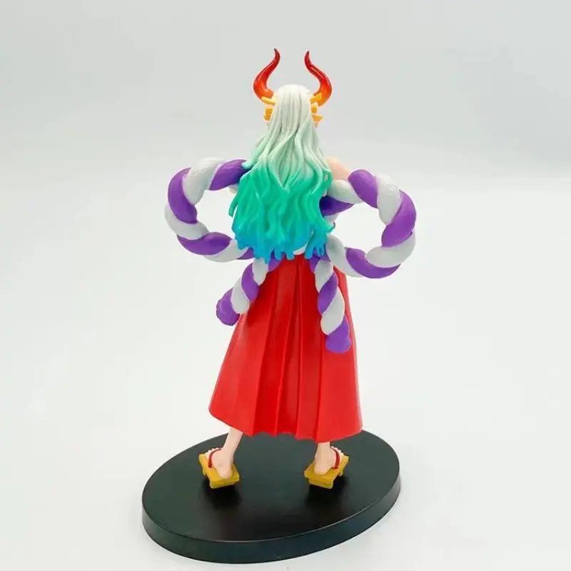 Anime One Piece model toys, ornaments, Onigashima Wano Country, kimono, Yamato Kaido's daughter standing figure, figure gift