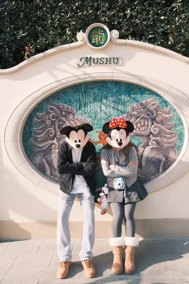 Mickey Minnie headgear for girls and boys Children's girlfriends couple travel photo props dress up hat