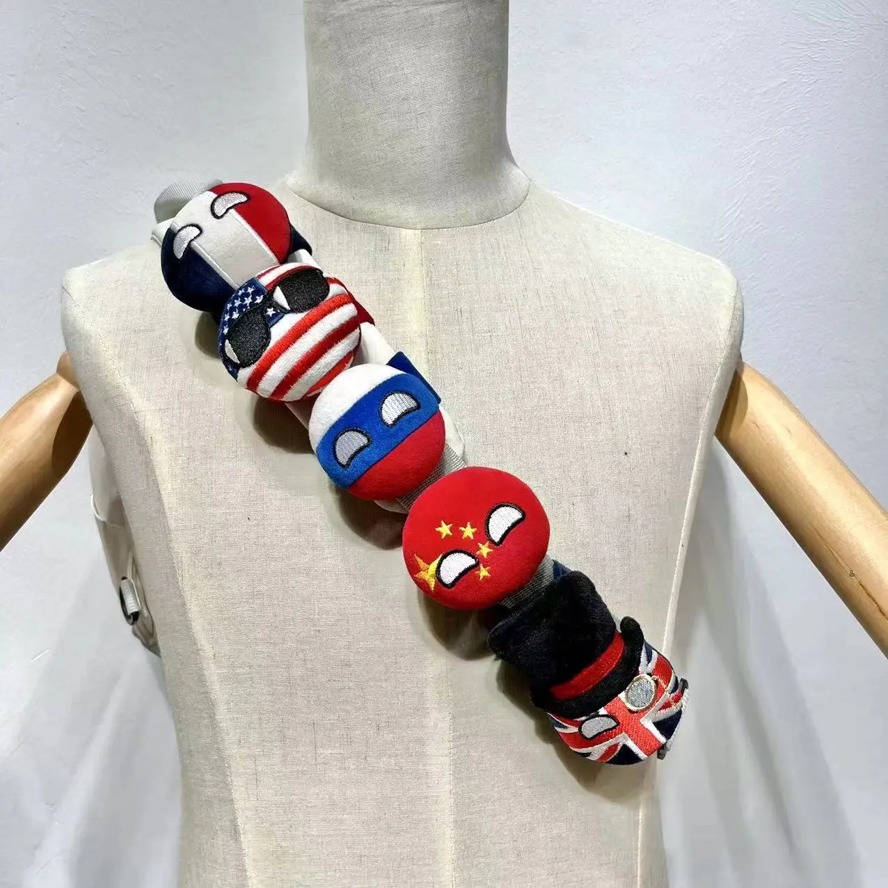 7CM Polandball Country Ball shoulder strap buckle Yugoslavia Russia Germany France U.K. Handmade great gift idea