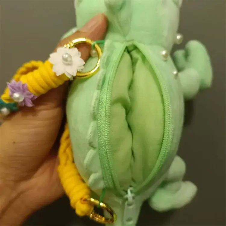 Disney Pascal Rapunzel Chameleon Small Shoulder Bag Doll Shoulder Decor Plushie Crossbody Bag Girl Birthday Gift
