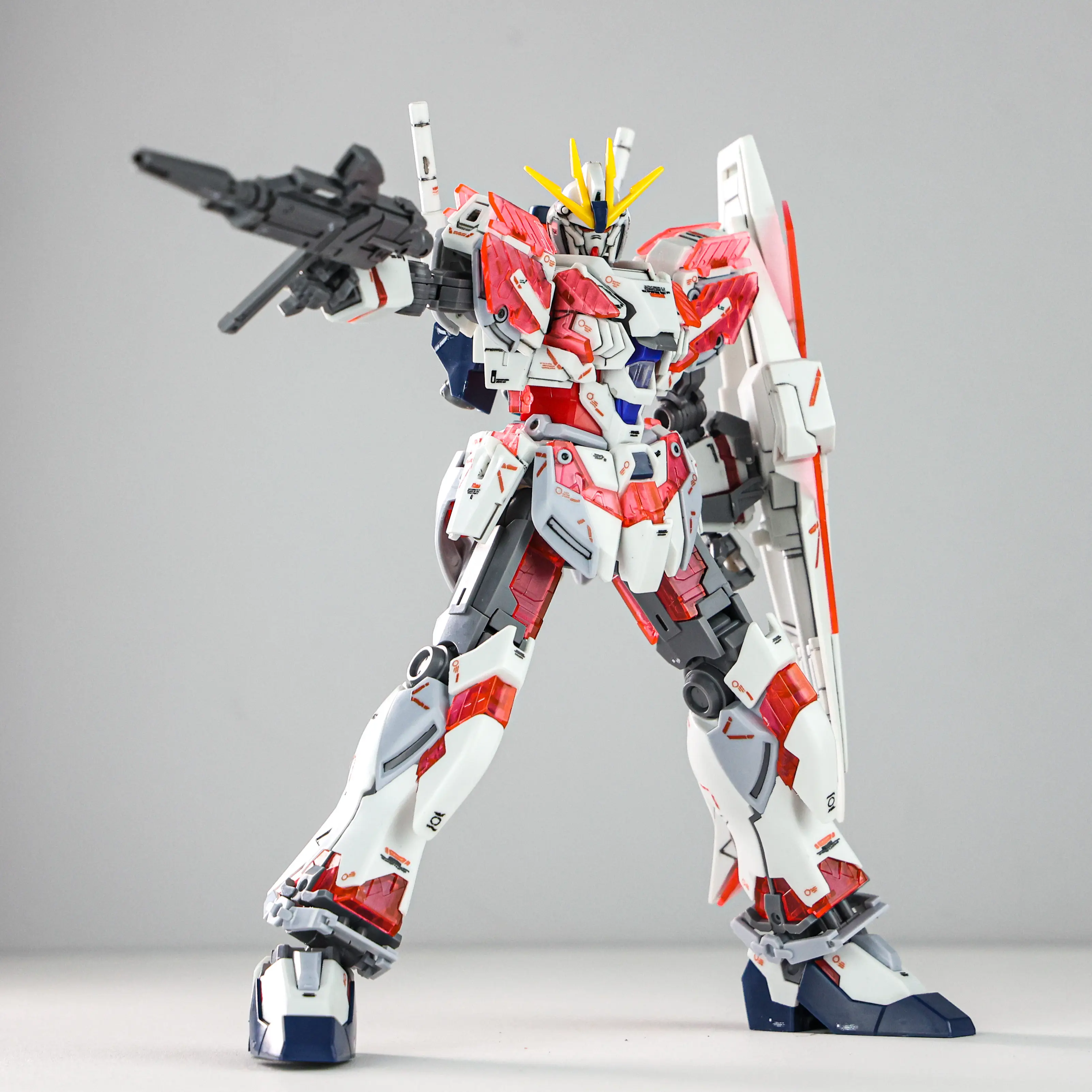 XINGJU Model 1/144 HG RX-9/C Narrative C-Packs Assembly Model Kit Action Figures robot Plastic Models toy gifts
