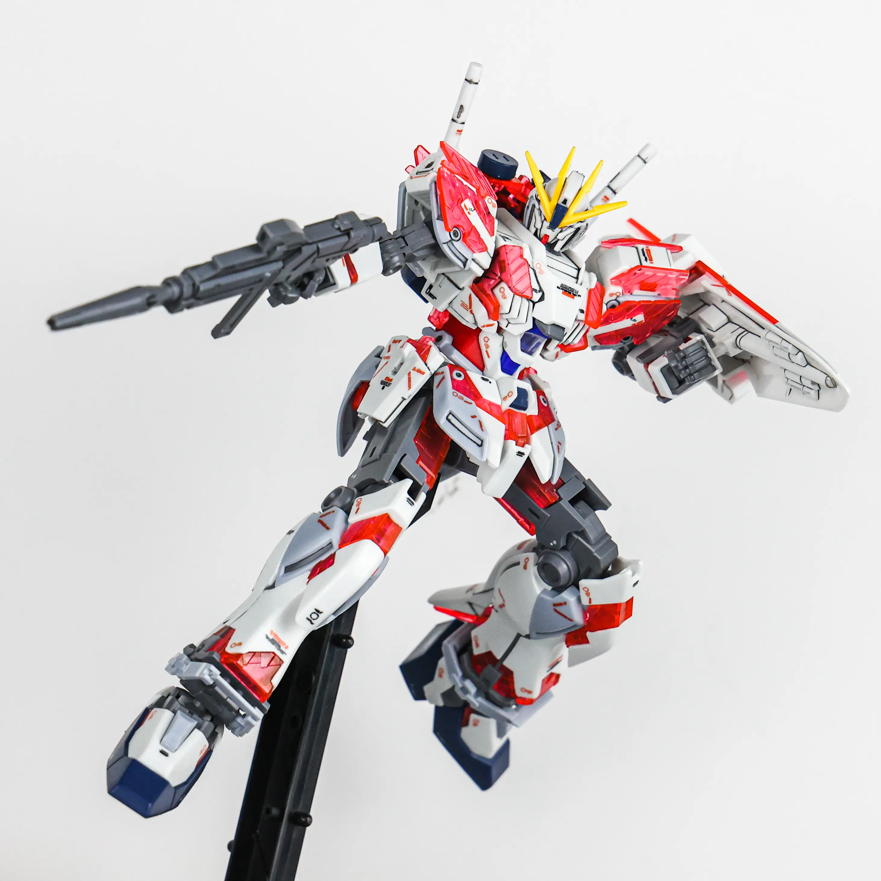 XINGJU Model 1/144 HG RX-9/C Narrative C-Packs Assembly Model Kit Action Figures robot Plastic Models toy gifts