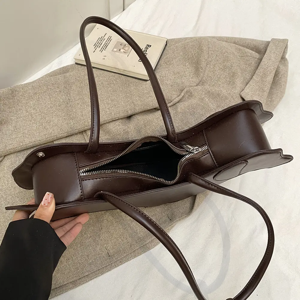 Cartoon Dog Shaped Shoulder Bag PU Leather Purse Unique Novelty Clutch Bag Cute Evening Party Bag for Women Girls