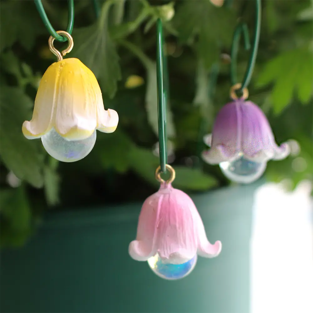 No Fade Resin Plant Flower Pick Stand Porch Decor Faux Flower Fairy Garden Accessory for Home Kitchen Bedroom Festival Wedding