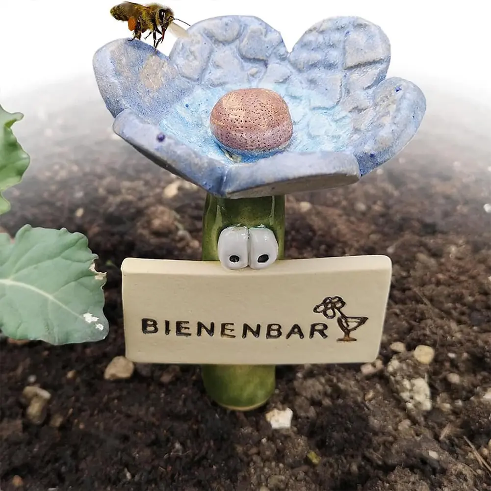 Insect Drinker Resin Simulated Flower Shaped Insect Drinking Tool Bee Drinking Stations Butterfly Drinking Cups for Garden Decor
