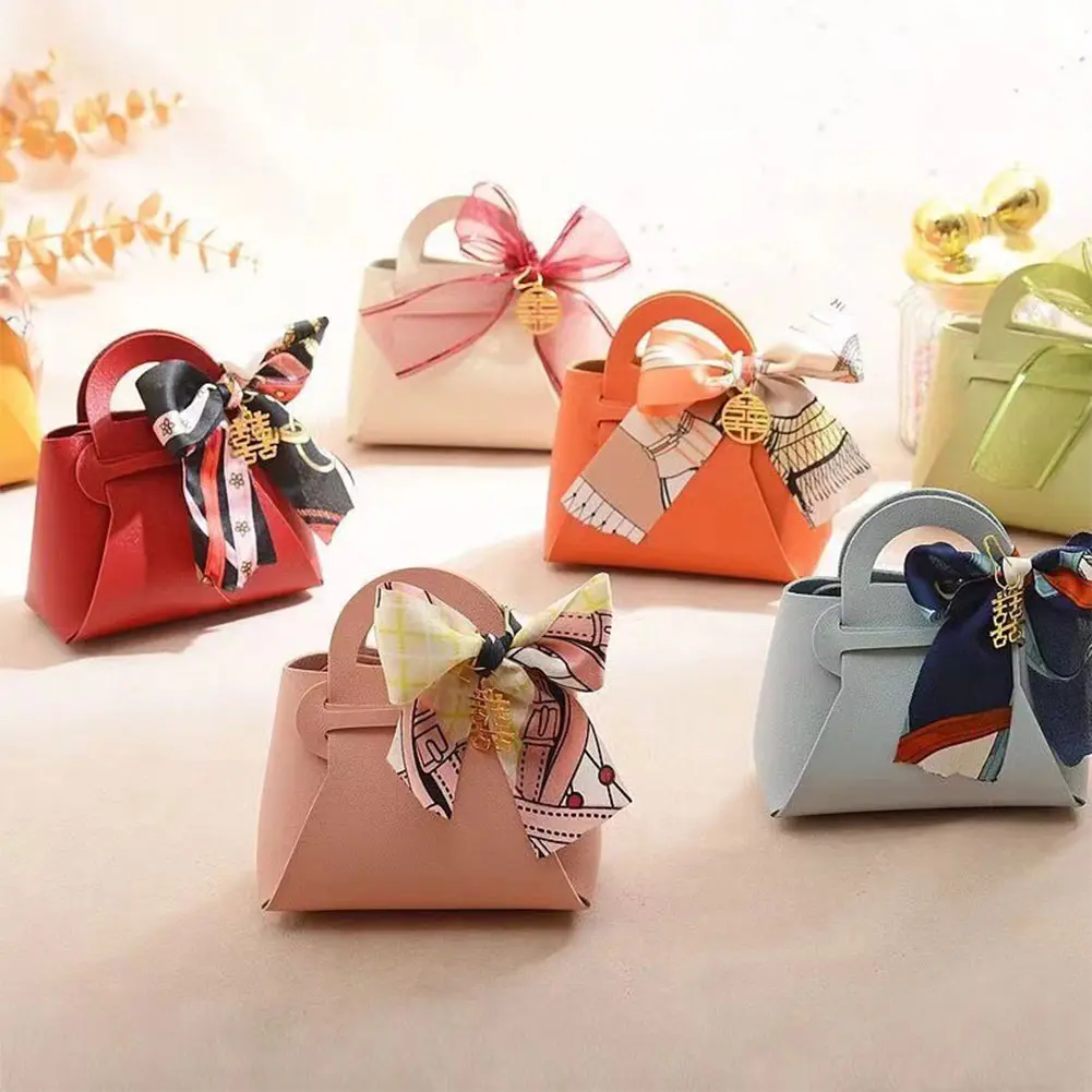 10Pcs Leather Gift Bags Wedding Favour Distributions Bags Candy Packaging Box Mini Handbag for Baby Showers Birthday Wedding