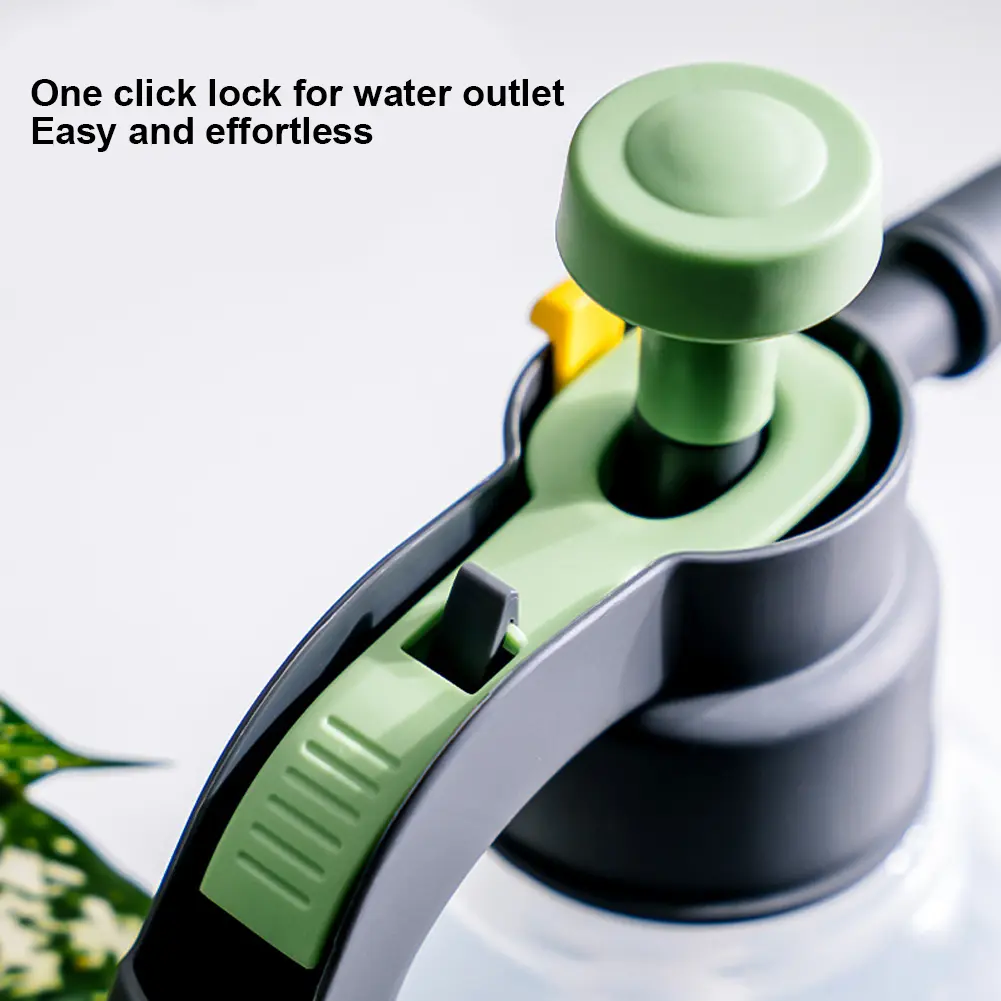 2L Jug Sprinkler Disinfection Watering Can Manual Air Pump Garden Disinfection Water Sprayer Garden Irrigation Watering Tools