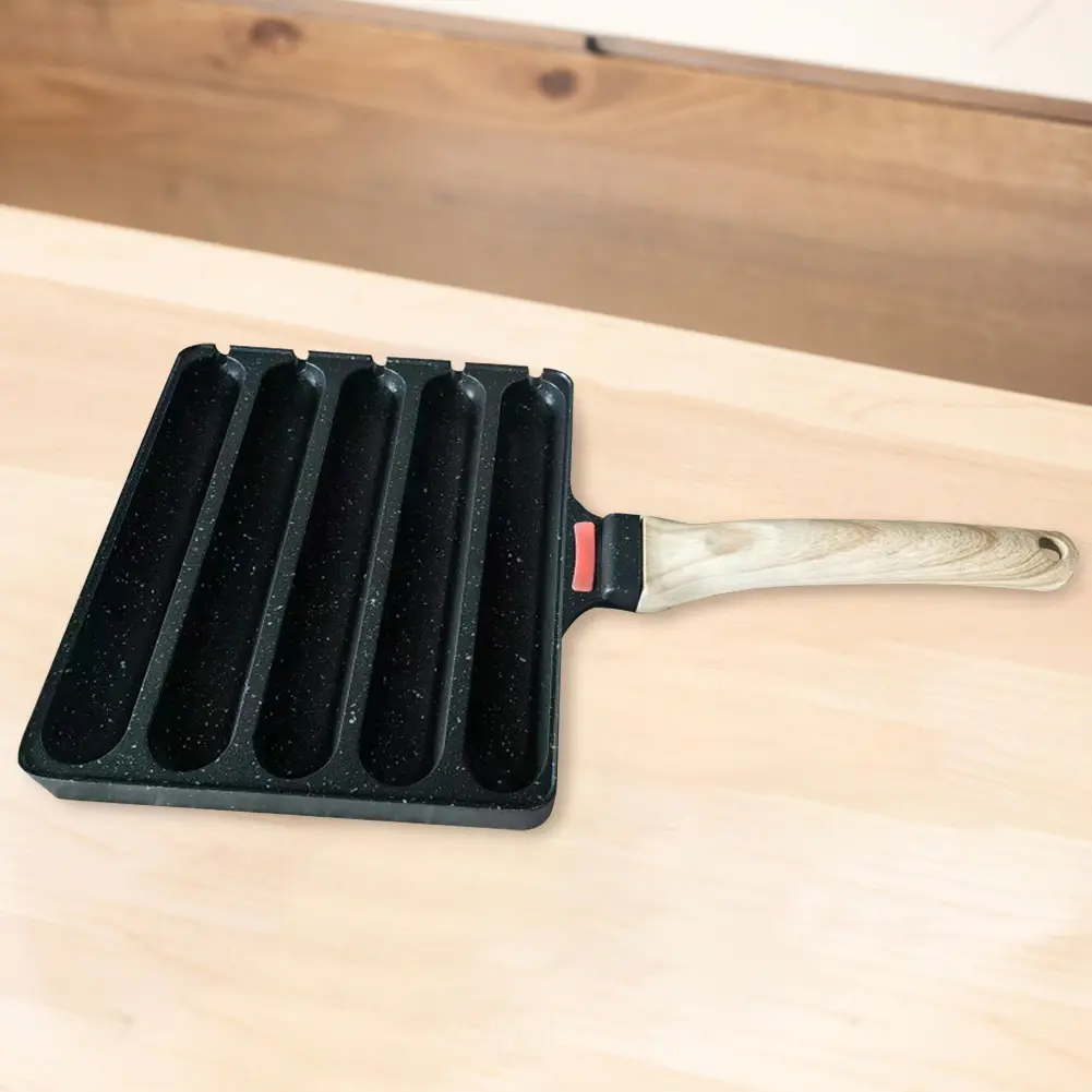 5 Grids DIY Corn Dog Maker Sausage Cooking Tool Pre-Seasoned Grilled Sausage Pot Sausage Fry Pan for Outdoor Kitchen Breakfast