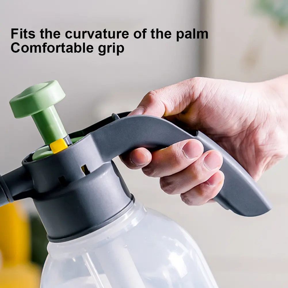 2L Jug Sprinkler Disinfection Watering Can Manual Air Pump Garden Disinfection Water Sprayer Garden Irrigation Watering Tools