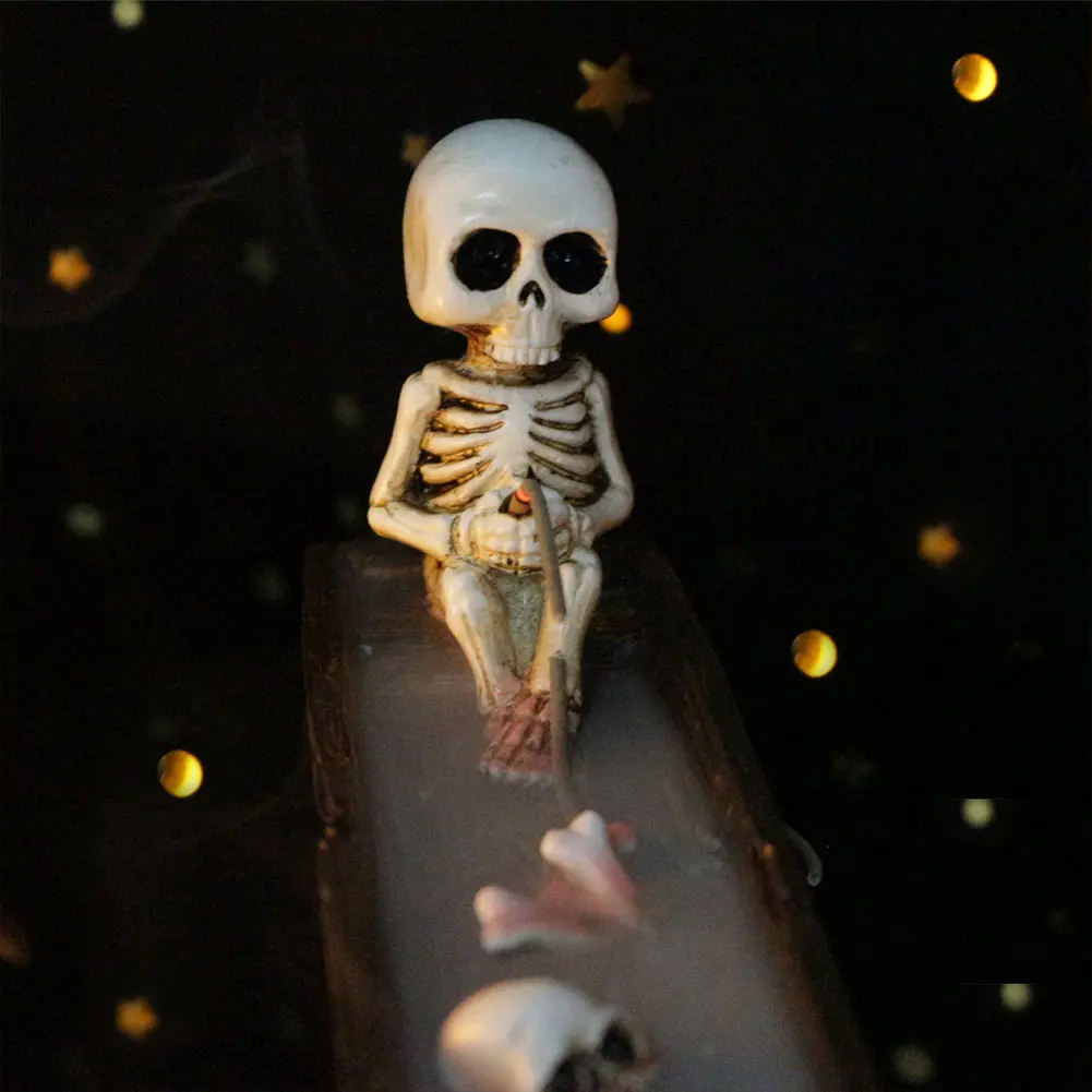 Creative Skull Incense Holder Resin Halloween Decor Ghost Incense Stick Tray Boat Decorative Incense Holder Skull Incense Burner