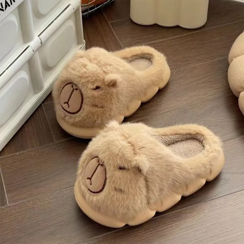 Plush Capybara Slippers Closed Toe Slippers Comfortable Furry Animal Slippers Non-Slip Fuzzy Capybara Slippers for Autumn Winter