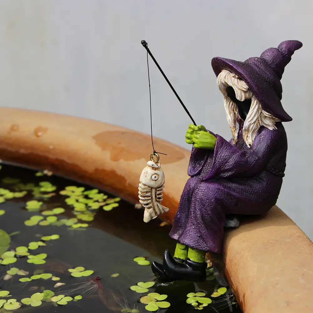 Resin Fishing Witch Skeleton Statue Craft Funny Halloween Decoration Mini Witch Sitting Figurine for Ghost Festival Garden Yard