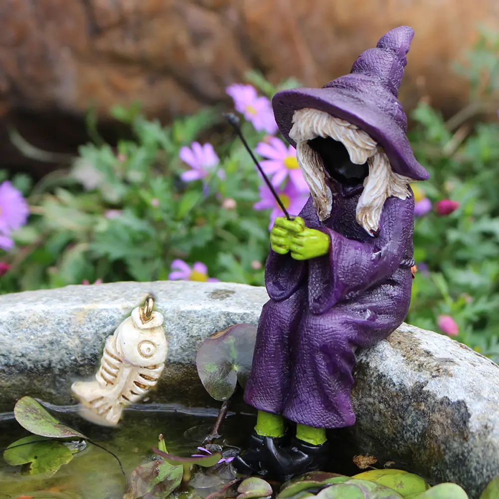 Resin Fishing Witch Skeleton Statue Craft Funny Halloween Decoration Mini Witch Sitting Figurine for Ghost Festival Garden Yard