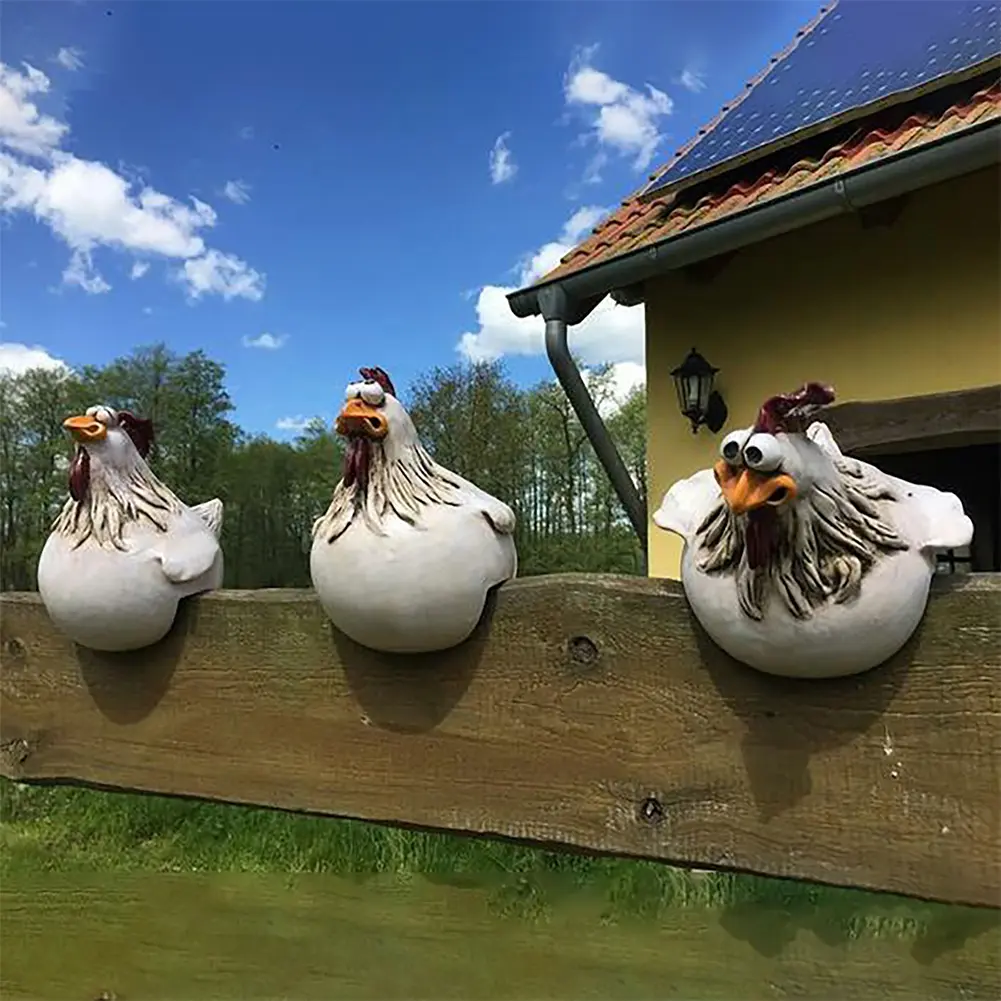 3Pcs Rooster Decor Resin Crafts Ornament Rustic Chicken Fence Decor Creative Rooster Decorative Figurine for Housewarming Gifts