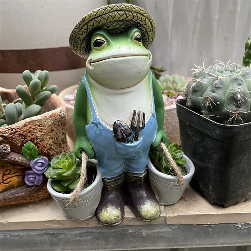 Frog Potted Ornament Resin Frog Succulent Flower Pot Creative Small Frog Figurine Planter for Indoor Outdoor Decor