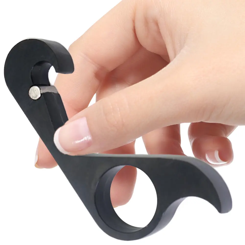 One-handed Bottle Opener Easy To Use Magnetic Bottle Opener Portable Beer Opener for Kitchen Bar Or Restaurant Gift for Men