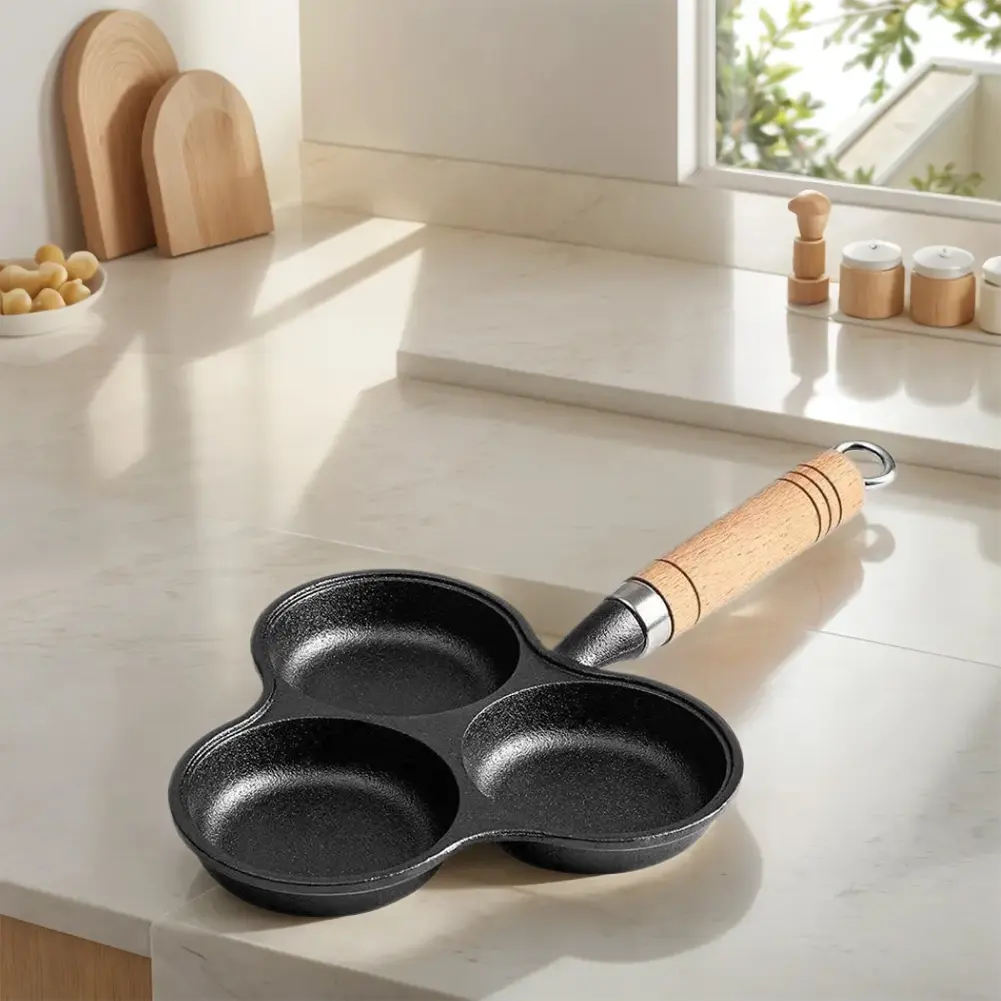3-Cup Cast Iron Egg Frying Pan with Handle Pancake Pan Crepe Pan Fried Egg Pan for Breakfast Fried Egg Pancakes Steaks Hamburger