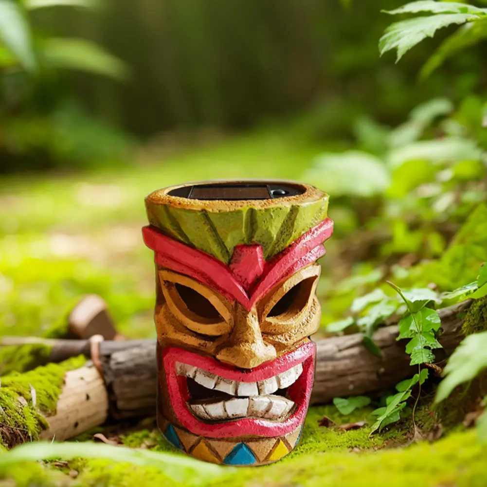 Tiki Head Garden Decor with Solar Outdoor Light Solar Powered Tiki Figurine Hawaiian Tiki Ornament Patio Pool Yard Summer Decor