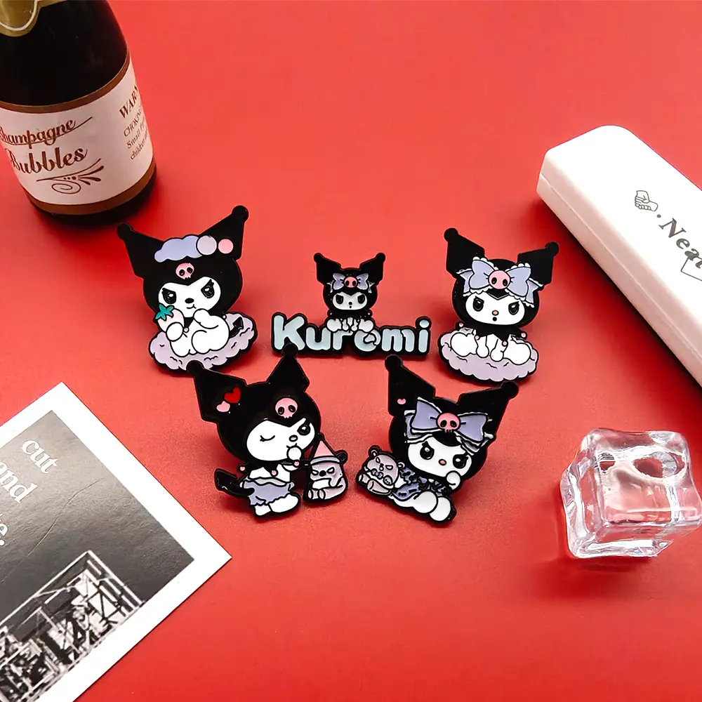 1pcs/5pcs Cartoon Sanrio Brooch Creative Kuromi Enamel Pin Metal Lapel Badge Jewelry Backpack Clothing Accessories Festive Gifts