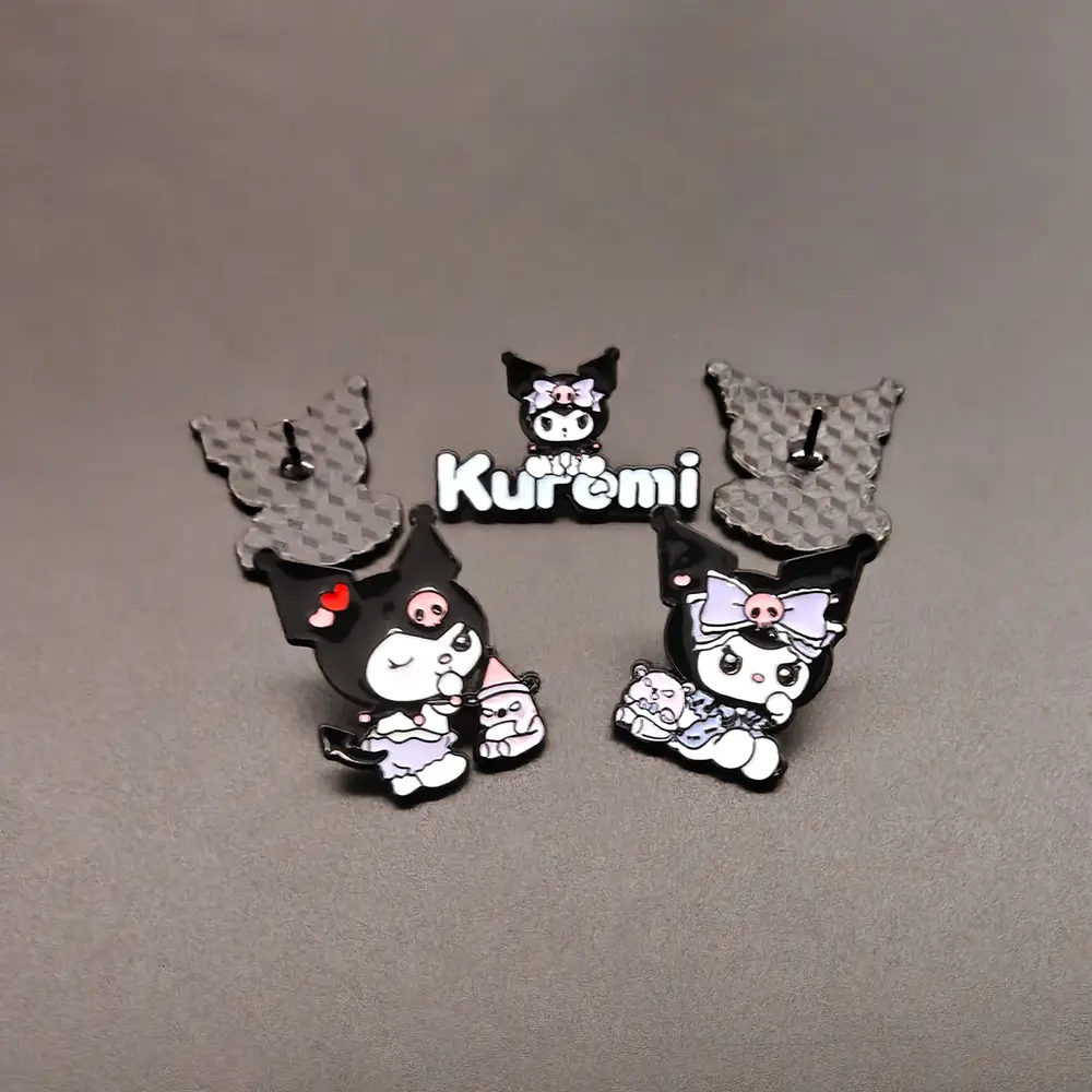 1pcs/5pcs Cartoon Sanrio Brooch Creative Kuromi Enamel Pin Metal Lapel Badge Jewelry Backpack Clothing Accessories Festive Gifts