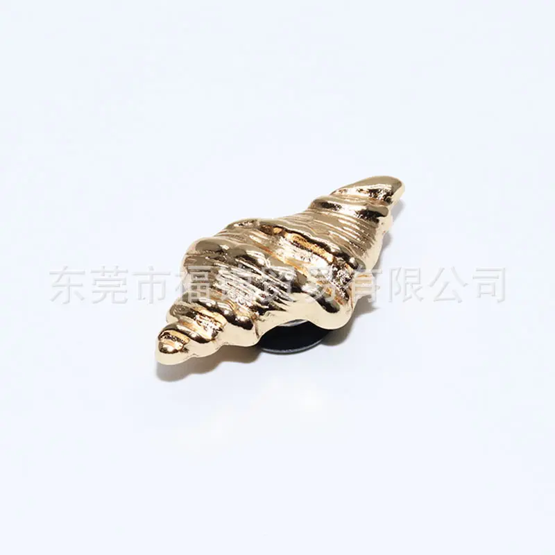 2024 New Gold Ocean Animals Starfish Shell Sea Screw Metal Shoe Charms for Women Girls Fashion Pearl Shoe Decorations Kids Gifts