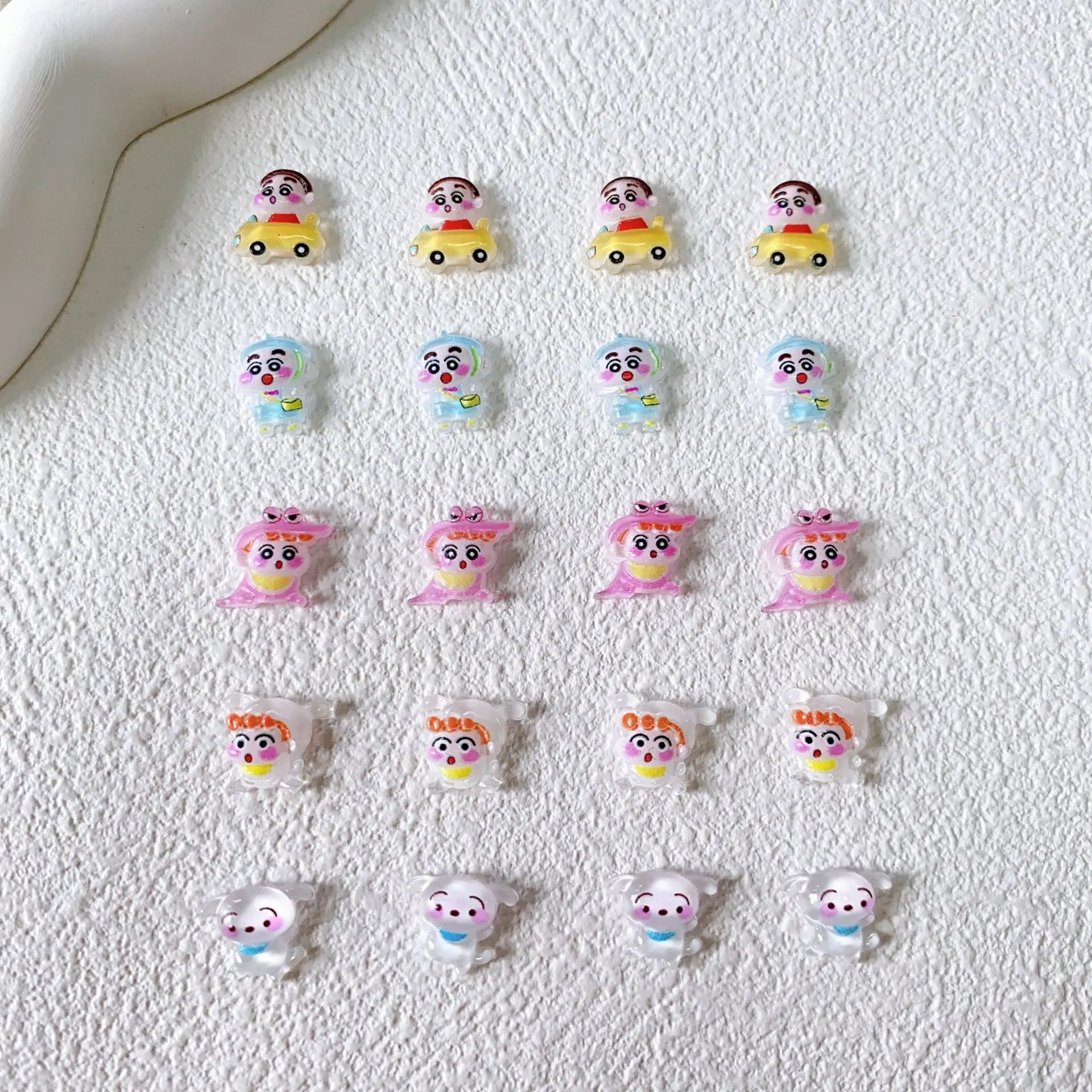 50pcs Bandai Crayon Shin-chan Nail Charms Japanese Cute Animation Cartoon Resin Accessories DIY Nail Decoration