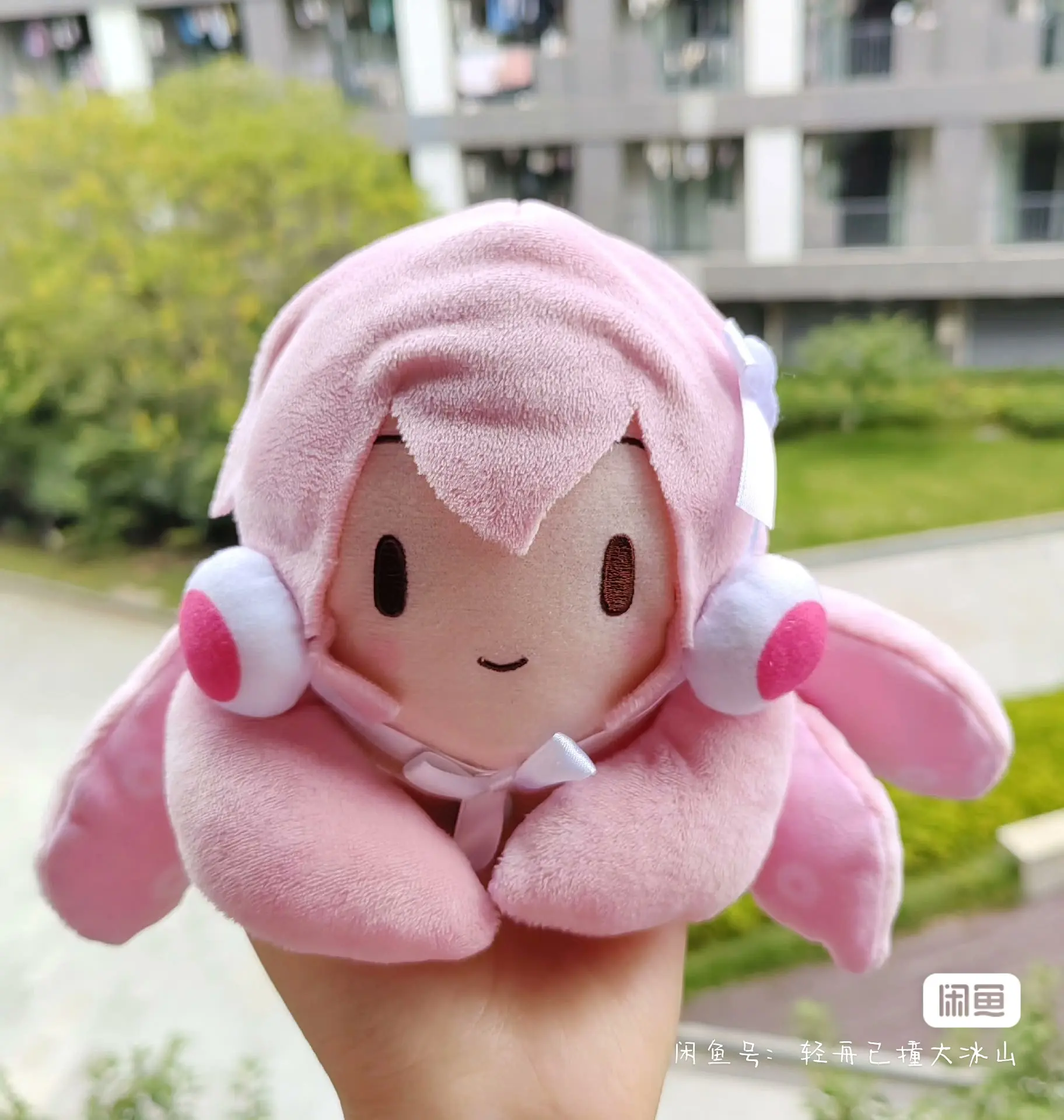Original Goods In Stock Sega Hatsune Miku Megurine Luka 16cm Cartoon Anime Figure Plush Toys Super Cute Kids Gifts