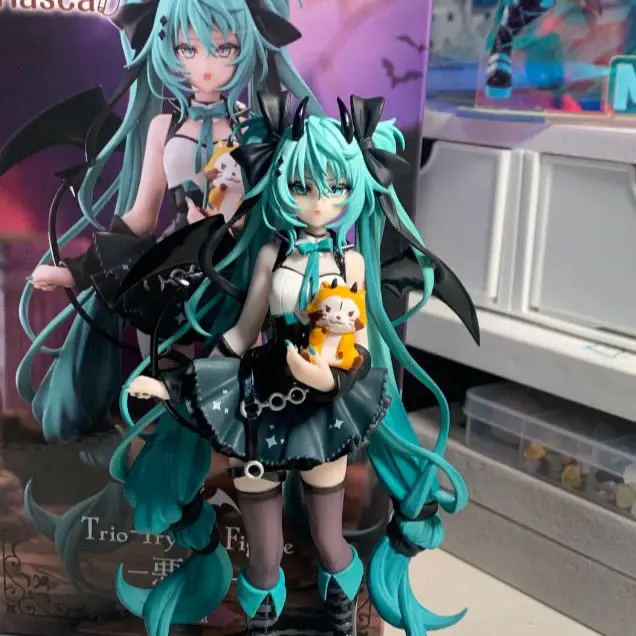 20CM New Anime Hatsune Miku Little devil raccoon Kawaii Action Figure PVC Doll Model Toys ornament Desktop Decoration Gifts