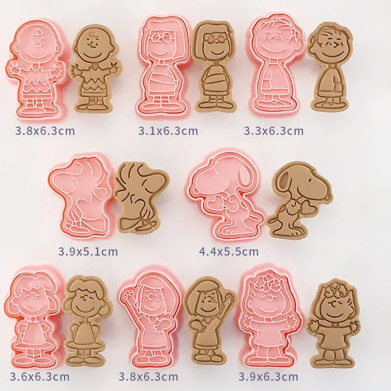 Snoopys Cake Cookie Cutter Set Cute Cartoon DIY 3D Baking Mould Cookie Tools Set Kitchen Waffle Bakeware Biscuit Maker Kids Toys