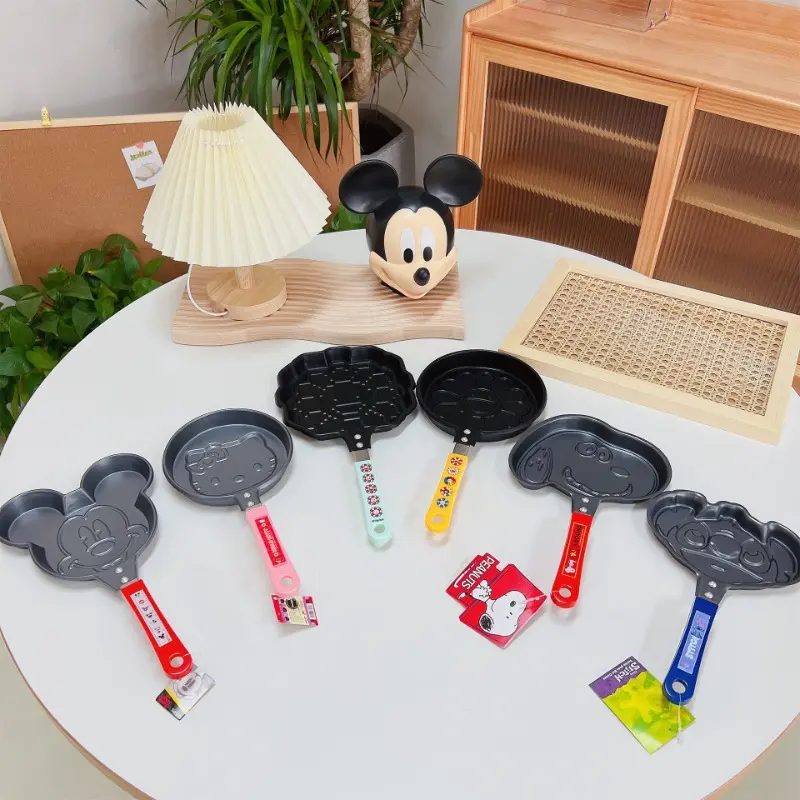 Creative Cartoon Fried Egg Pan Snoopys Pancake Pan Open Flame Induction Cooker Frying Pan for Boys and Girls Cute DIY Supplies