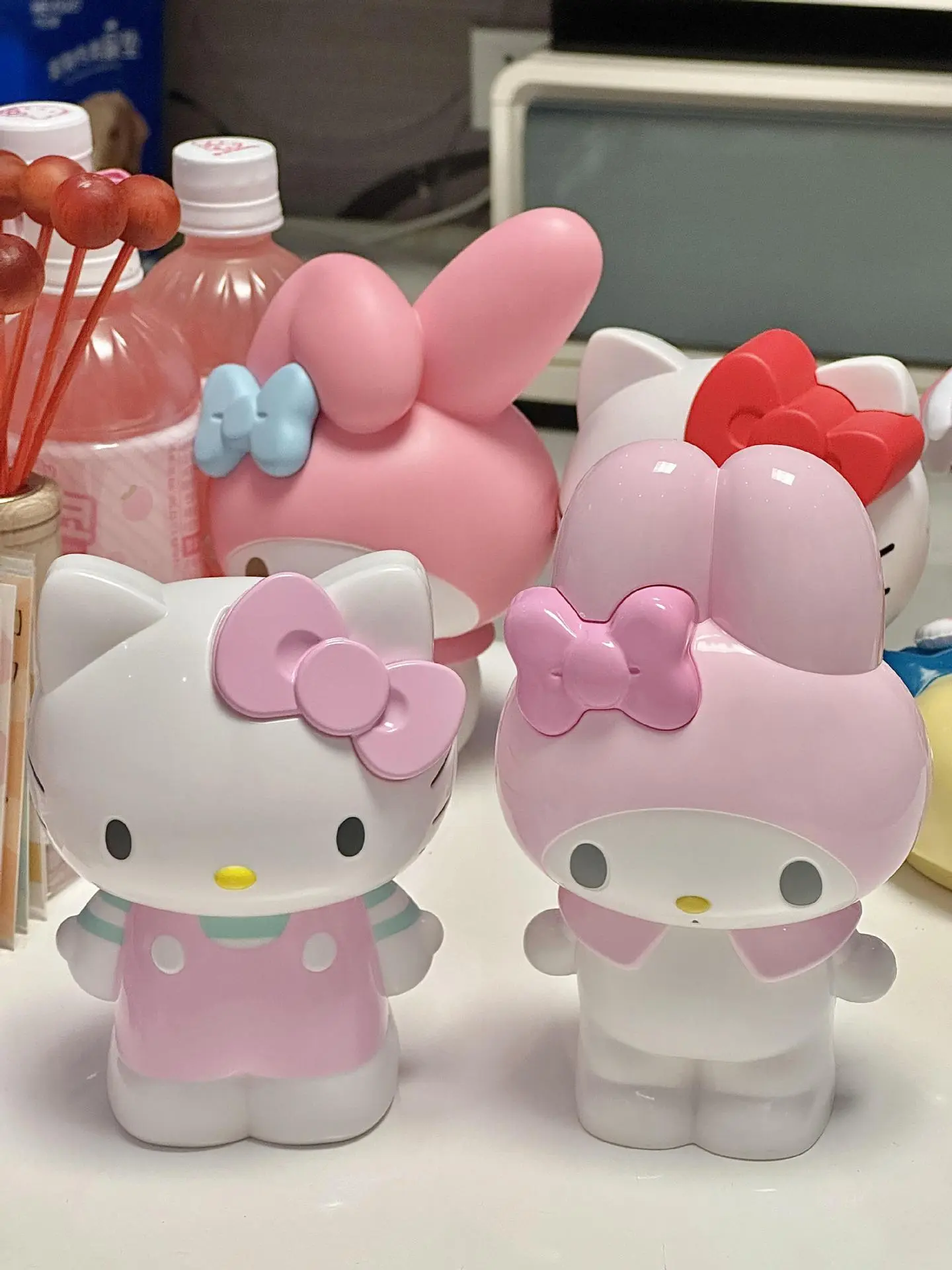 Sanrio HelloKitty pen holder stationeryMelody makeup brush organizer desktop storage ornament gifts