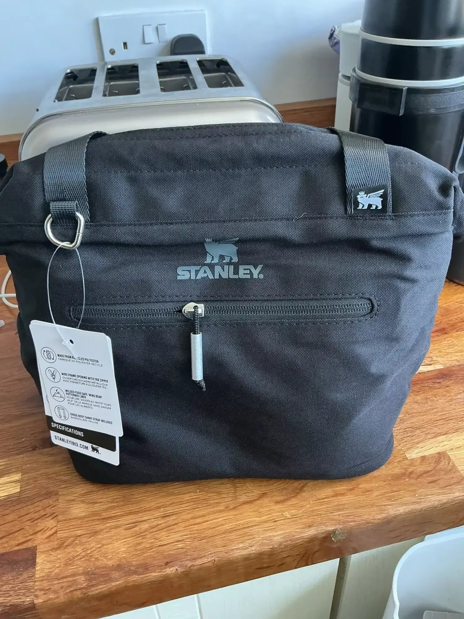 Stanley Replica Shoulder Bag Mini Soft Insulation Bag Outdoor Portable Travel Lunch Bag Upgraded Insulation Oxford Cloth Materia