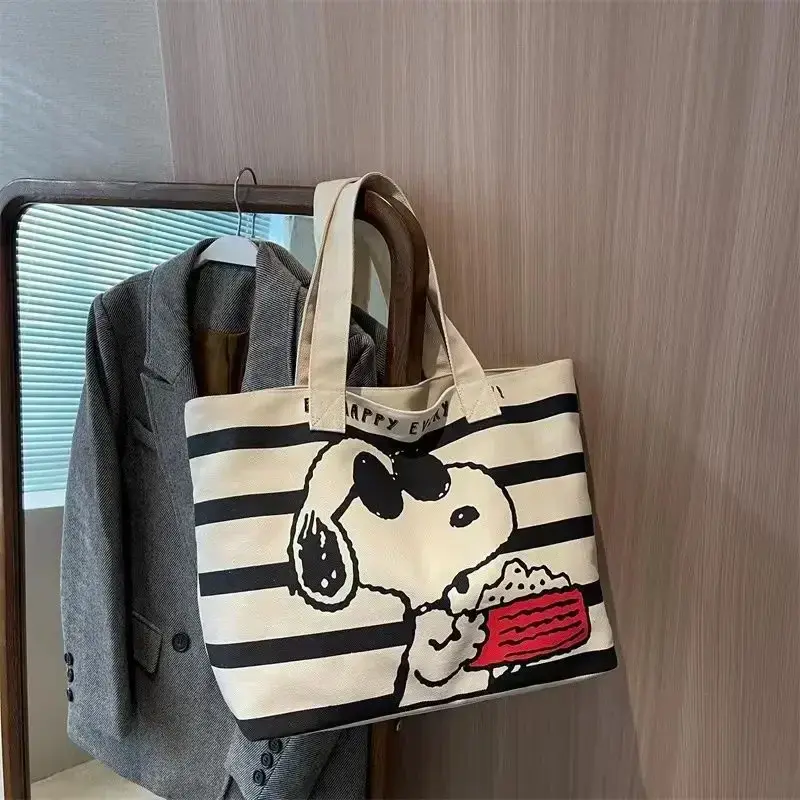 Hot Disney Snoopy Cute Cartoon Large Capacity Canvas Bag for Female Students To Hold Books Tote Mommy Bag