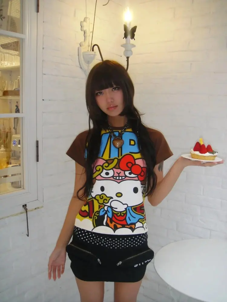 Y2K Sanrio Hello Kitty New Anime Fashion Short Tops Summer Cute Tees Cartoon Printed High Street Gothic Short Hottie T-shirts