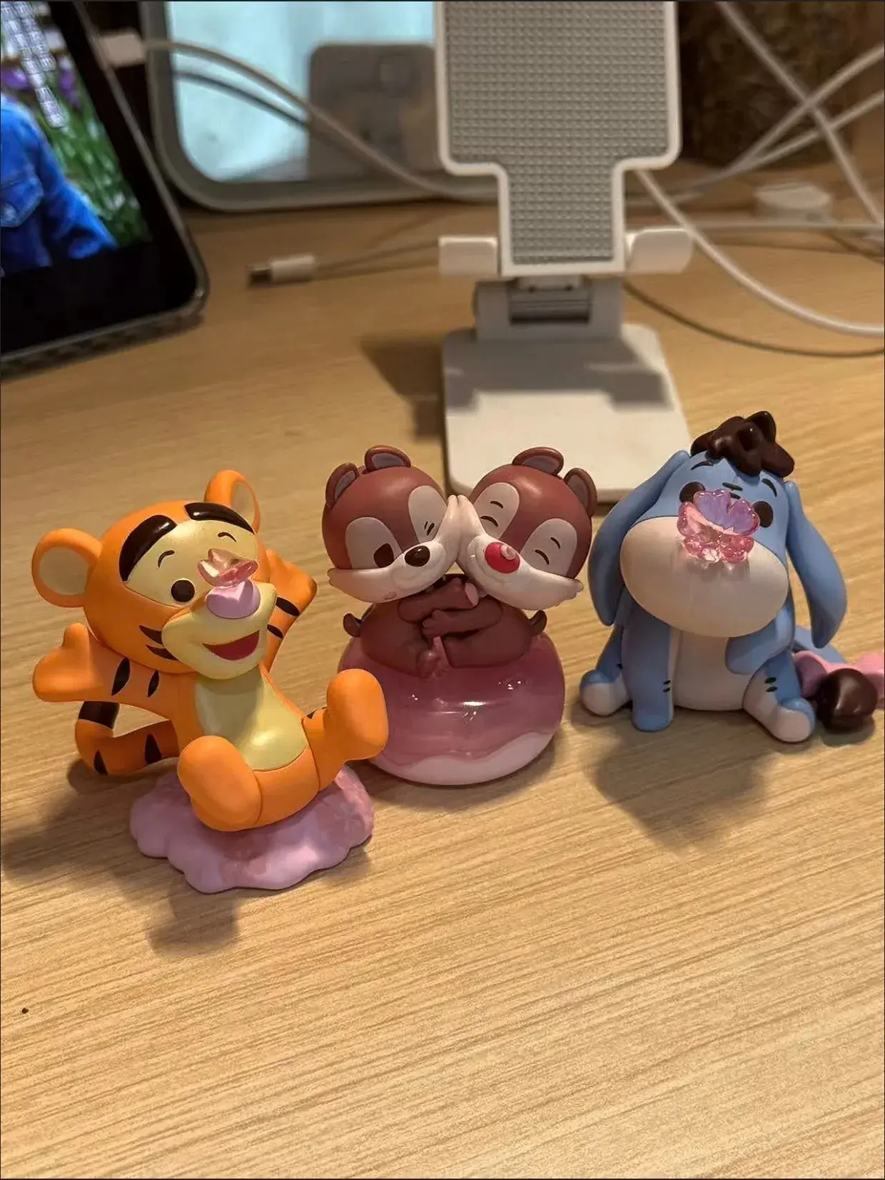 New Genuine Miniso Winnie The Pooh Blind Box Spring Honey Language Series Sakura Season Mystery Box Collection Customized Gifts