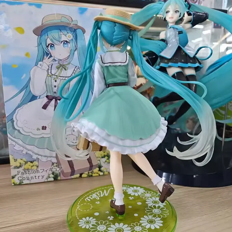 18cm Fashion Hatsune Miku Anime Figure Cheerleader Hatsune Miku Action Figures Kawaii Girls Figurine PVC Collection Model Toys