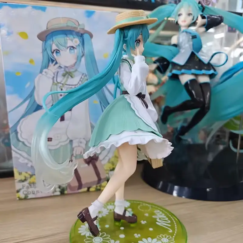 18cm Fashion Hatsune Miku Anime Figure Cheerleader Hatsune Miku Action Figures Kawaii Girls Figurine PVC Collection Model Toys