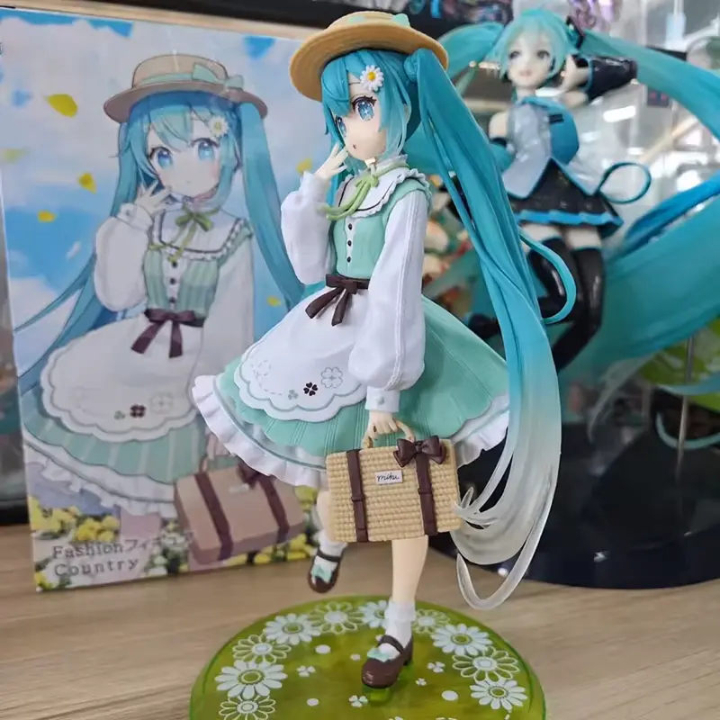 18cm Fashion Hatsune Miku Anime Figure Cheerleader Hatsune Miku Action Figures Kawaii Girls Figurine PVC Collection Model Toys
